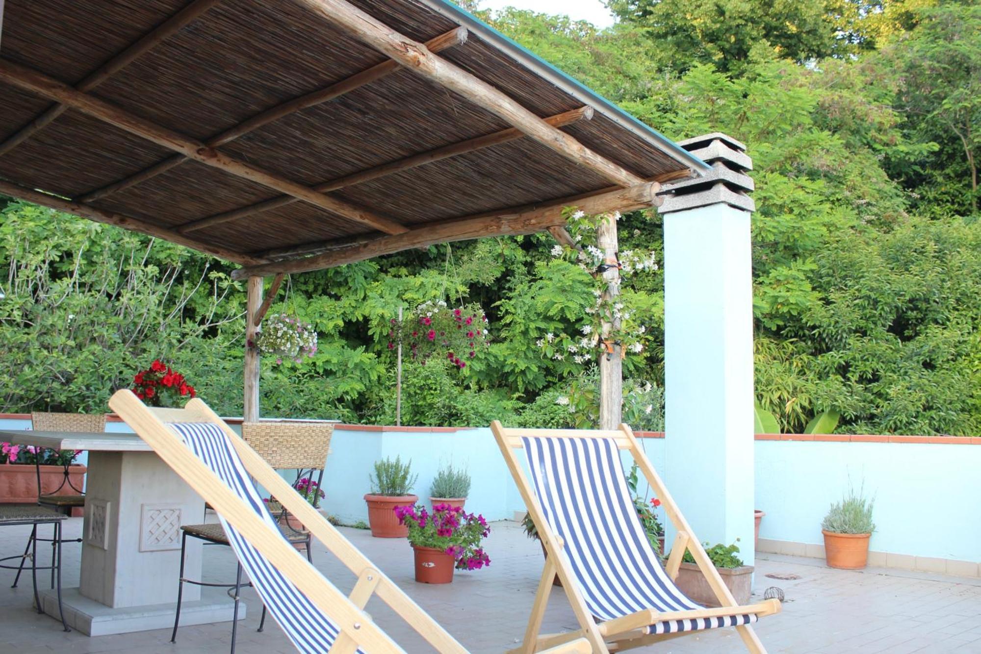 马萨La Terrazza公寓 外观 照片